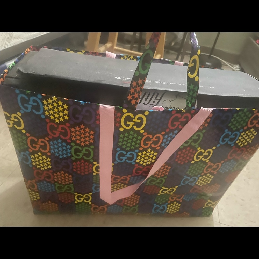 Gucci bag (bag only)